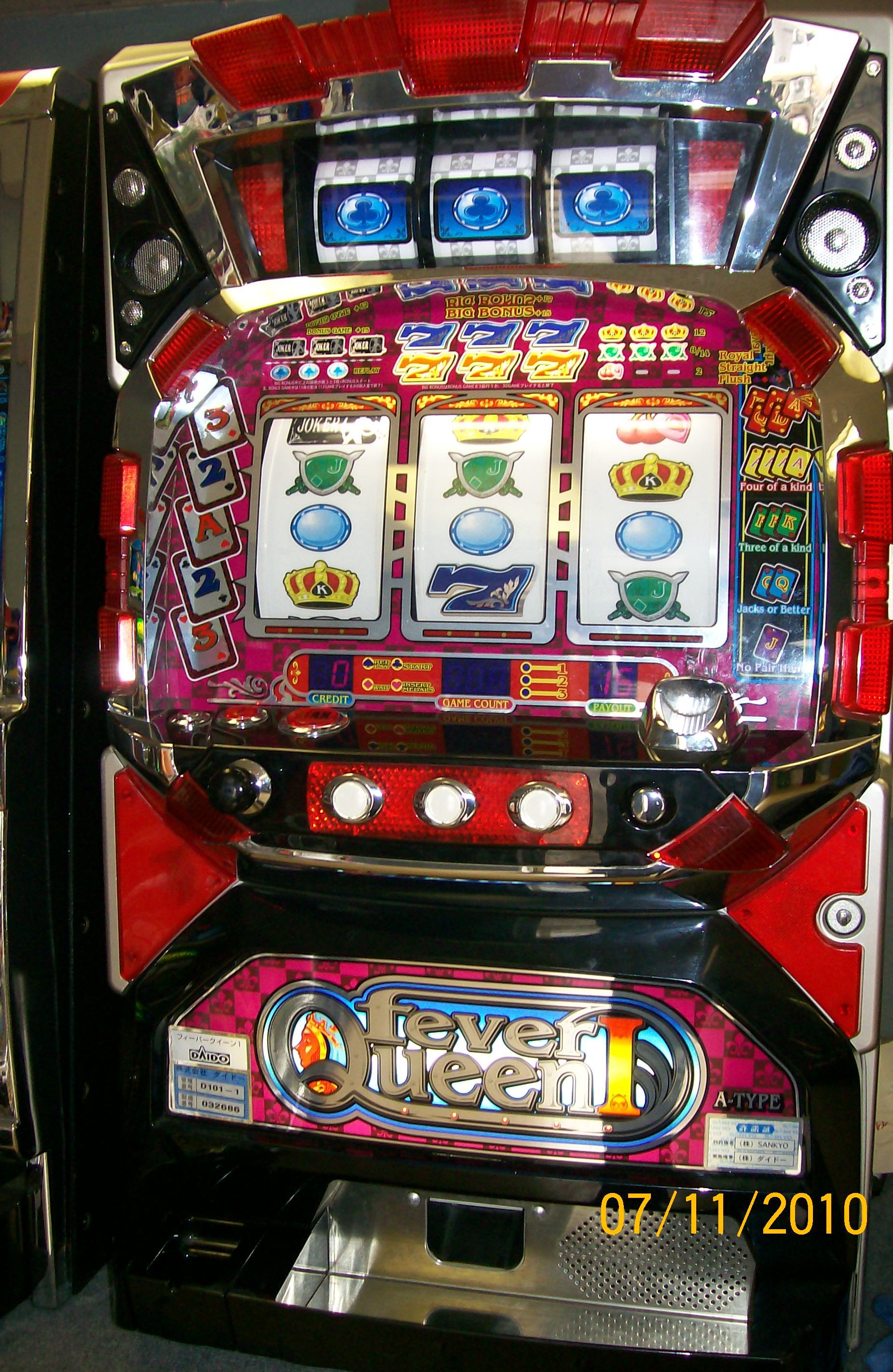 Fever Queen Slot Machine